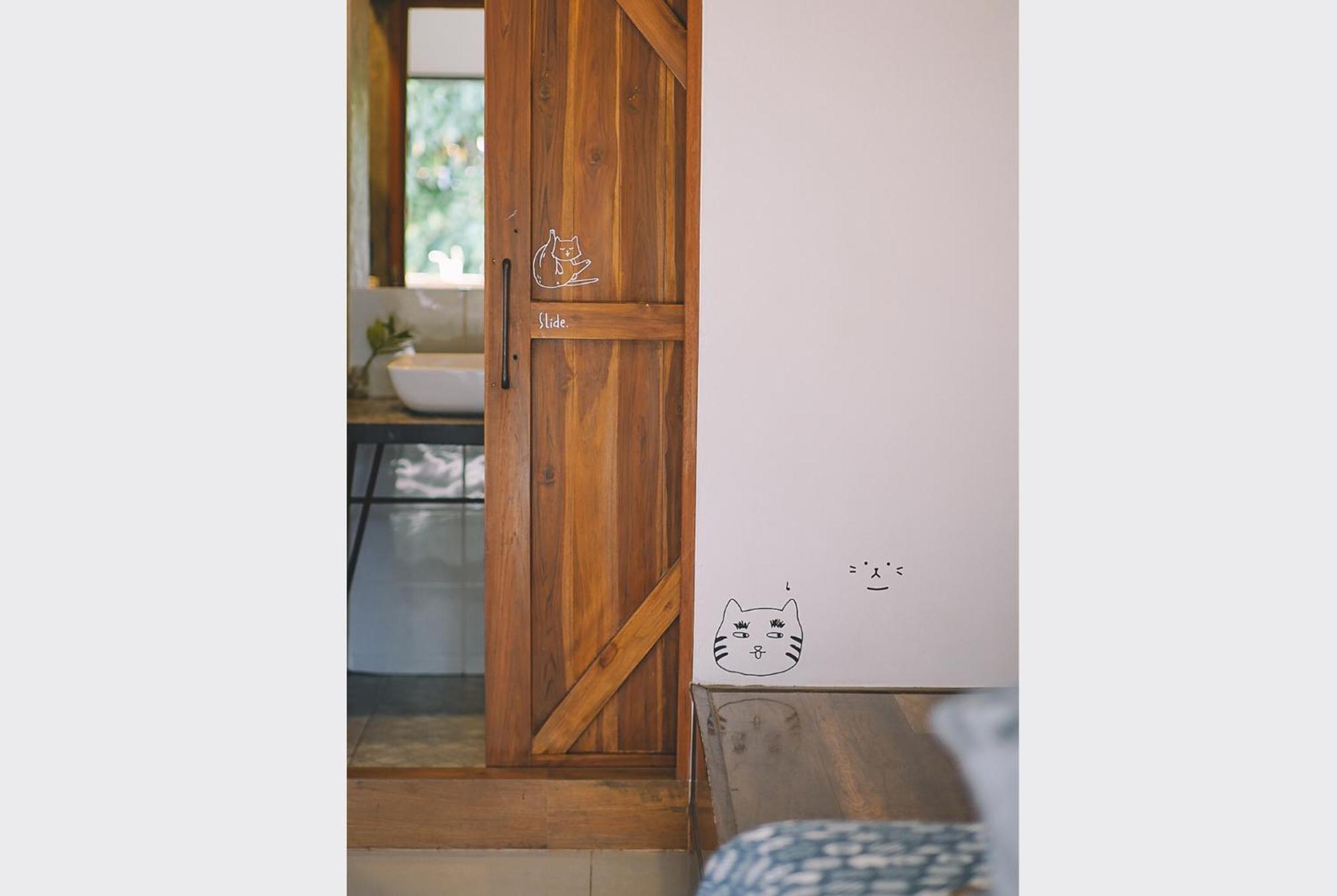 Sleepy House Chiang Rai Bed & Breakfast エクステリア 写真